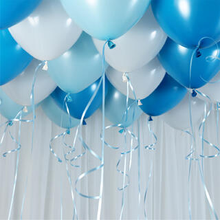 Ballongdekorkit - Baby Blå 1 Ballongdekorasjon av gummiballonger